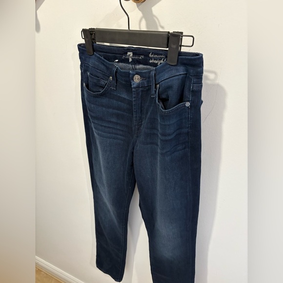 LIKE NEW- 7 for all mankind- KIMMIE STRAIGHT LEG JEANS - Picture 2 of 9